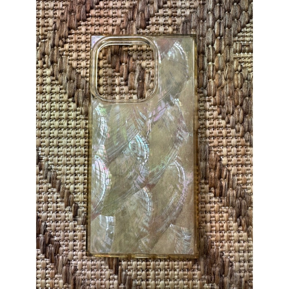 FLAUNT Square Mother Of Pearl Case iPhone 15 Pro